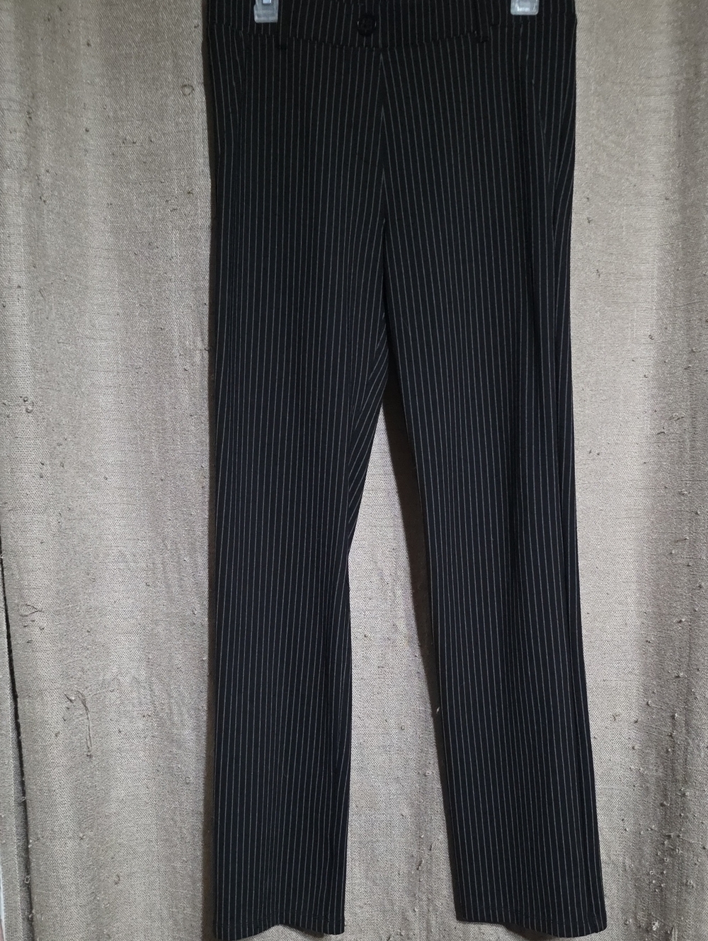 Betabrand SZ M Black Pinstripe Stretchy Pullon Elastic Waist Pants